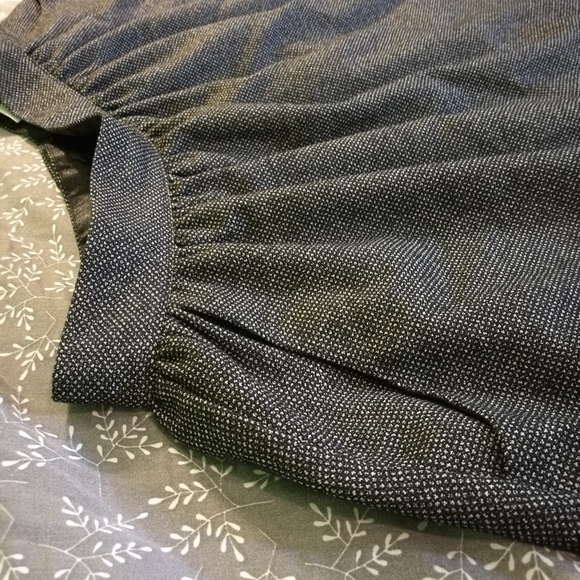 S JACOB Pocketed Skater Skirt - Picture 2 of 5